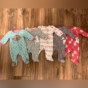 🌸 3 for 25 Carter’s Newborn Fleece Footie PJs